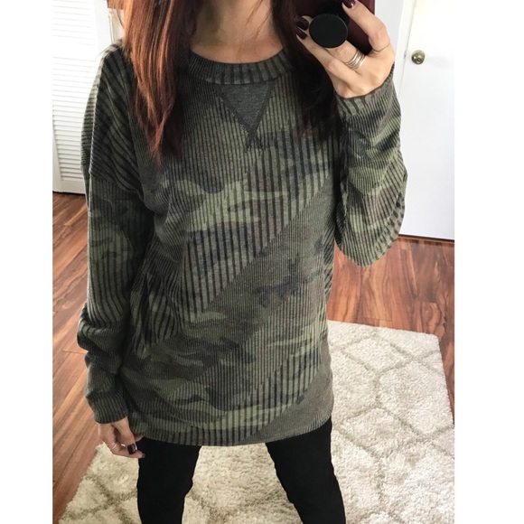 🆕 LAST 1 | EVE Ribbed Camo LS Top - Picture 2 of 7